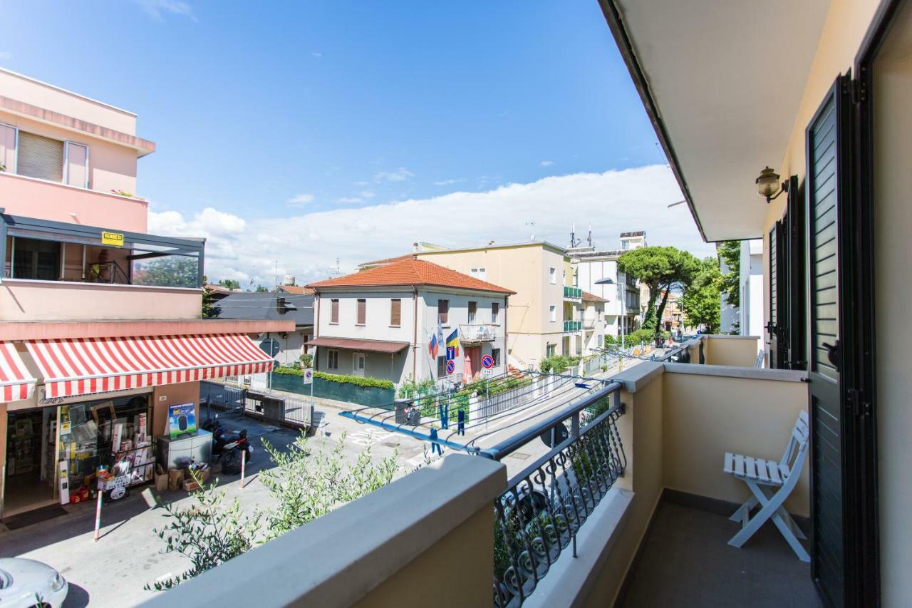 Residence Kimba Rimini Kültér fotó